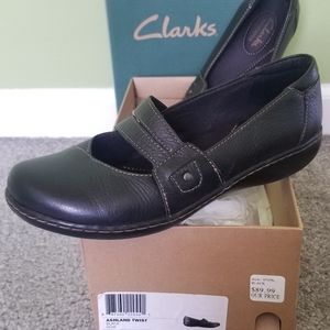 Clark's Ashland Twist loafers